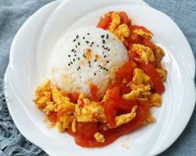 C09 Scrambled Egg with Tomato on Rice 番茄炒鸡蛋盖饭